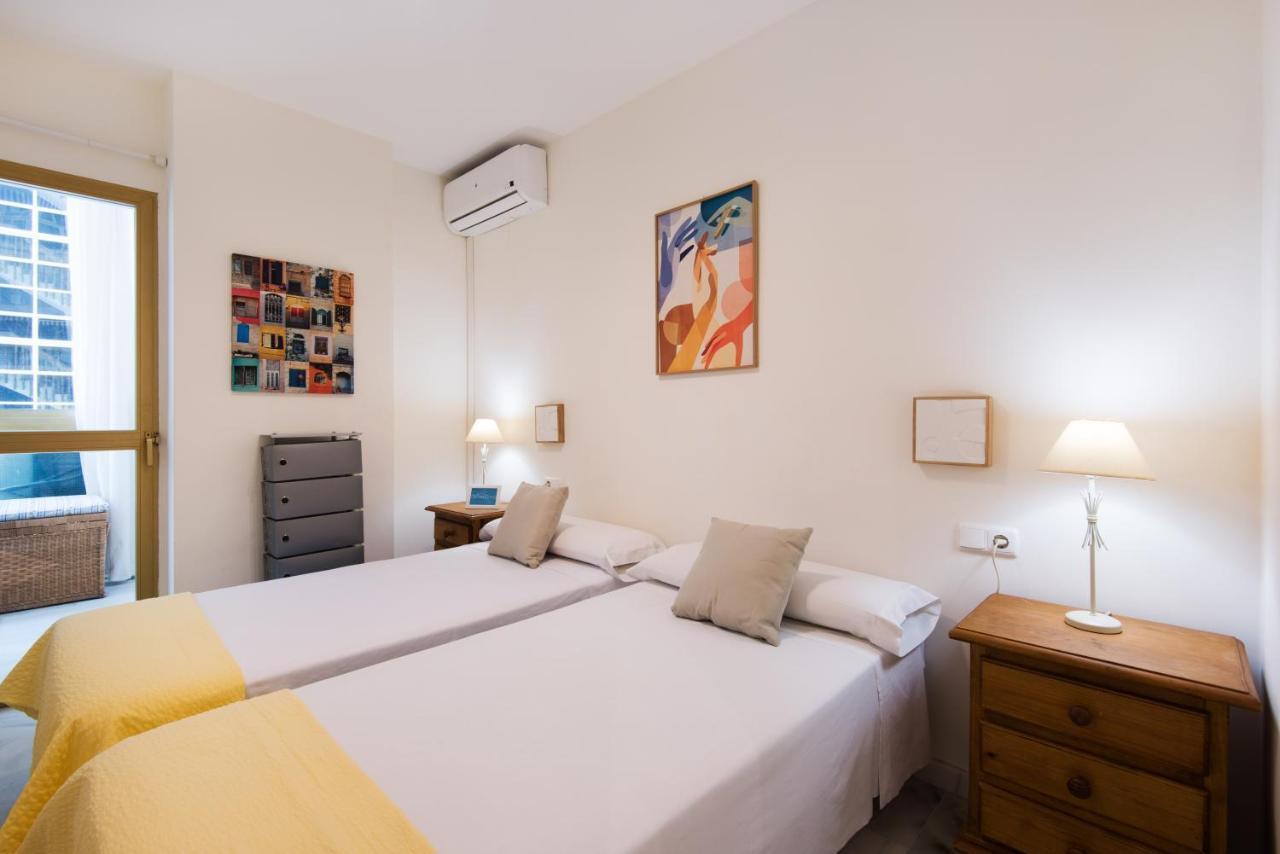 Rentandhomes Beachfront Marbella Center Ngoại thất bức ảnh