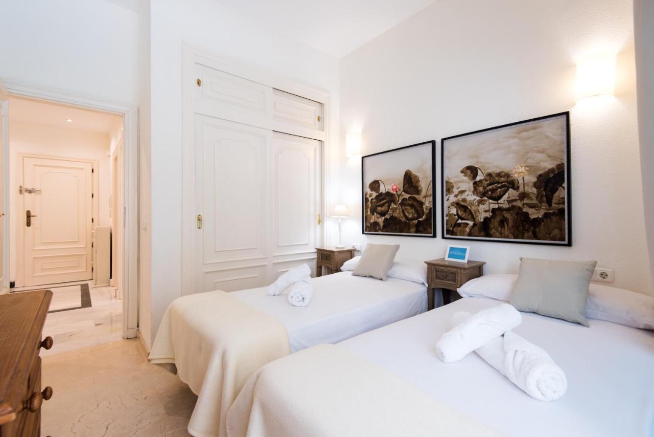 Rentandhomes Beachfront Marbella Center Ngoại thất bức ảnh